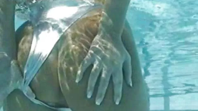 角質Shemale前髪とともにパートナー 官能 動画 女性 無料