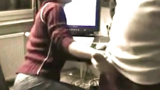 HUNT4K、お金のために美しい人形によって実行される狂気のアクション。 女 エロ 無料 動画