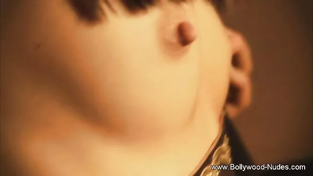 ジェイデン-ジェイムス-ベット エロ 画像 女性 向け